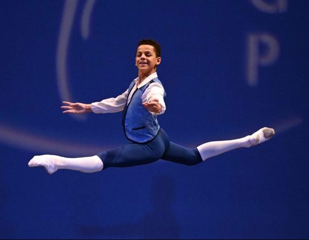 231a-Corbin_Holloway-La_Fille_Mal_Gardee-018-YAGP_BOS_2021-(ZF-2244-11502-1-001)