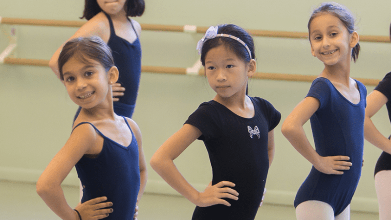 Lumina_Little-Movers-header-3_XMB-Photography_800x450_acf_cropped