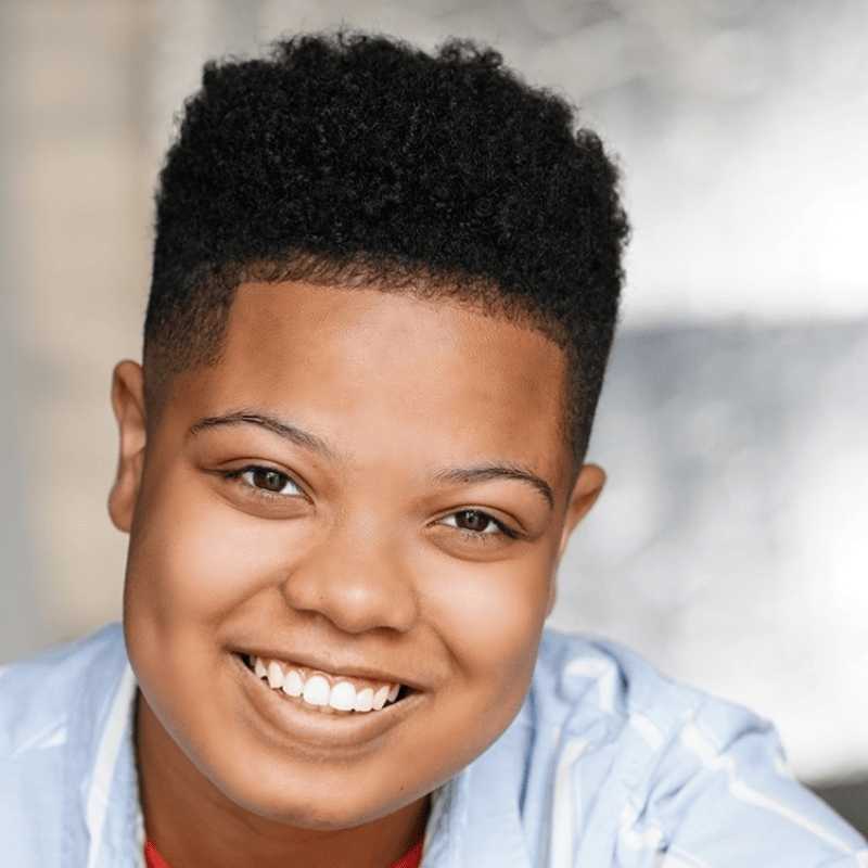 Alek Tabu (He/Him)
